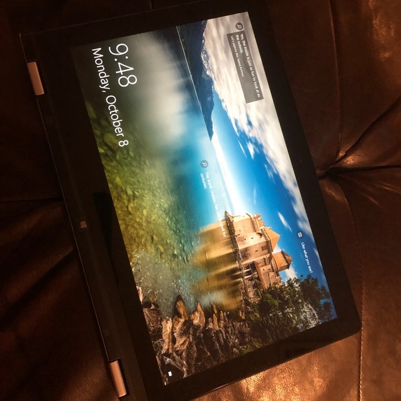 Laptop - Picture 2 of 5